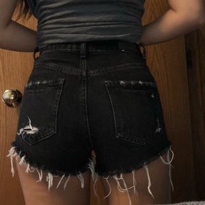 Vintage black shorts!